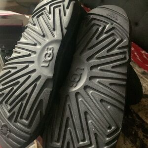 Ugg boots size 6